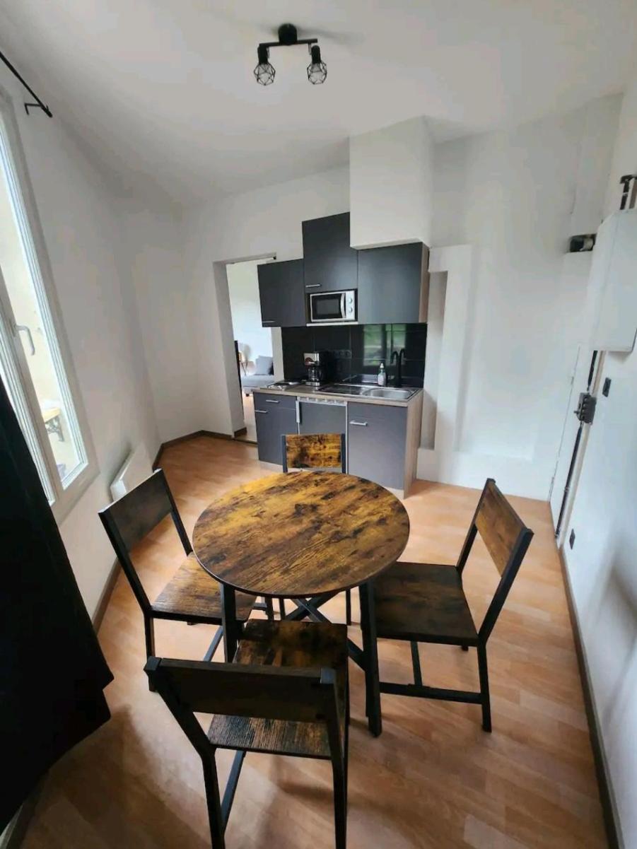 Tres Beau 2 Pieces A 400M De Paris Apartment Gentilly Luaran gambar